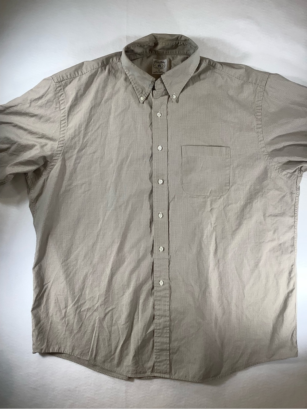 Brooks Brothers Casual Button-Down Shirt in Light Taupe